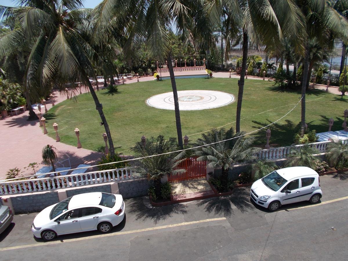 Sandy Resort Daman Kültér fotó